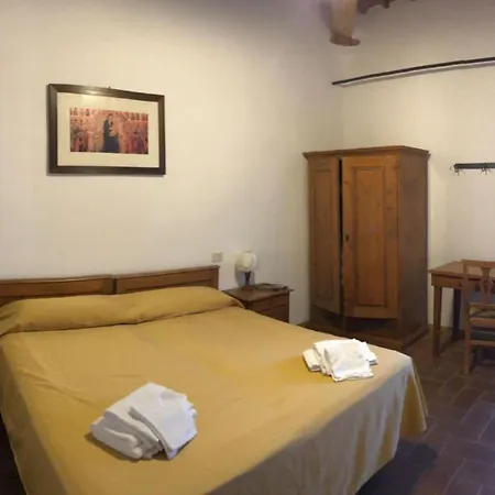 Diffuso Monte Oliveto Maggiore Agroturismo Chiusure