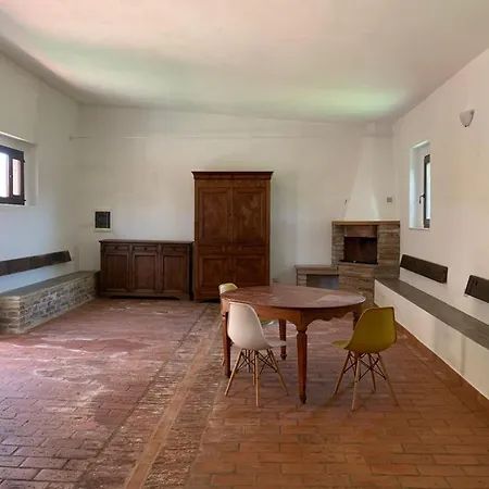 Bauernhof Diffuso Monte Oliveto Maggiore
