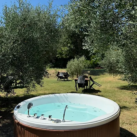 Diffuso Monte Oliveto Maggiore Agroturismo Chiusure